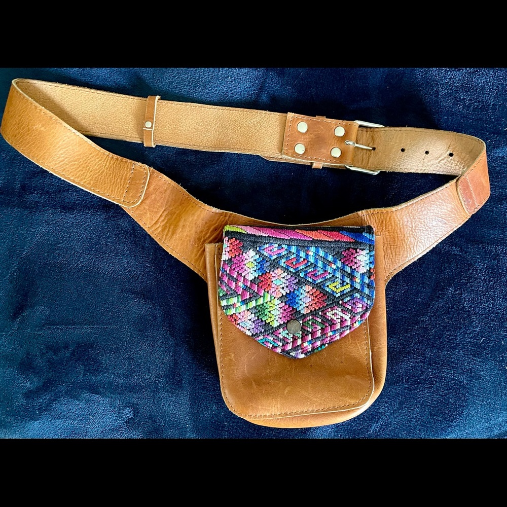 Nena and Co. hip satchel